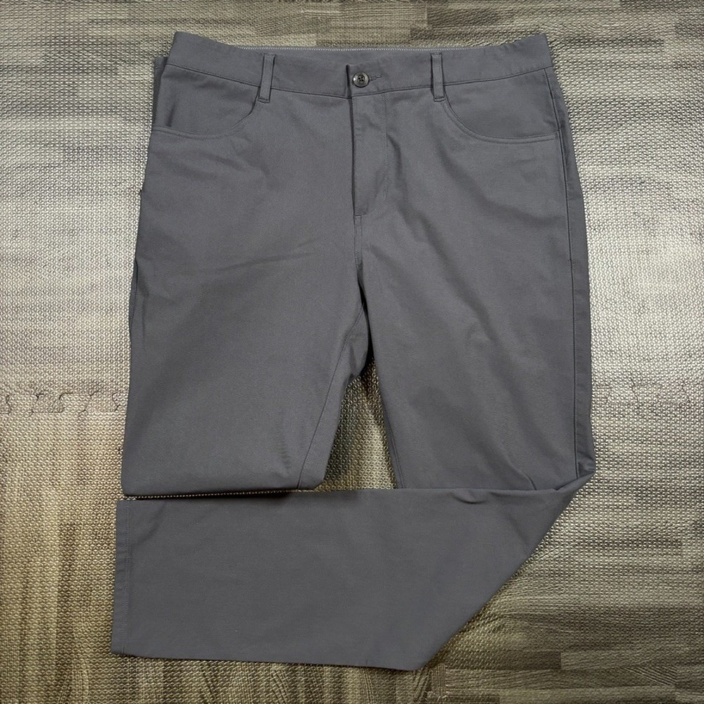 Vuori Pants Mens 34x31 Gray Meta Performance Athletic Slim Stretch Golf V430